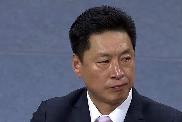 公交车大龟廷进我身体里故事